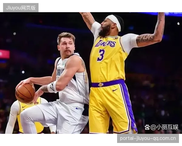 戴维斯二次进攻得分，洛杉矶持续压制对手